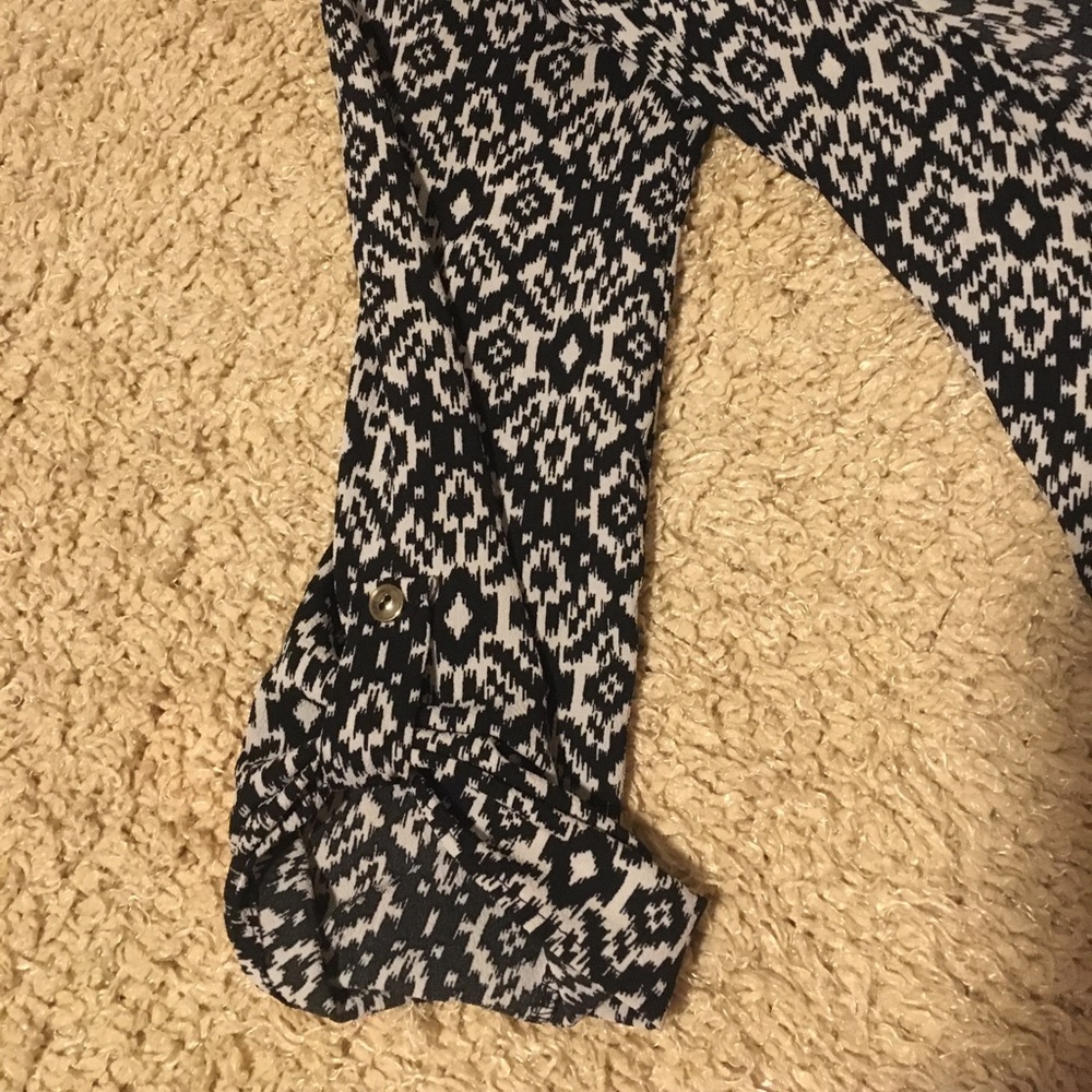 Cardigan - Picture 2 of 3